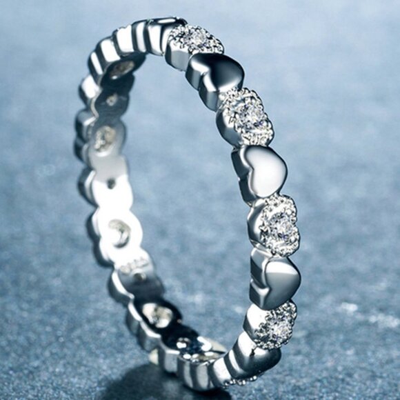 🔥 Dainty Heart Connected Sweet Lovely Silver Ring for Women, VIP136 - Picture 1 of 6